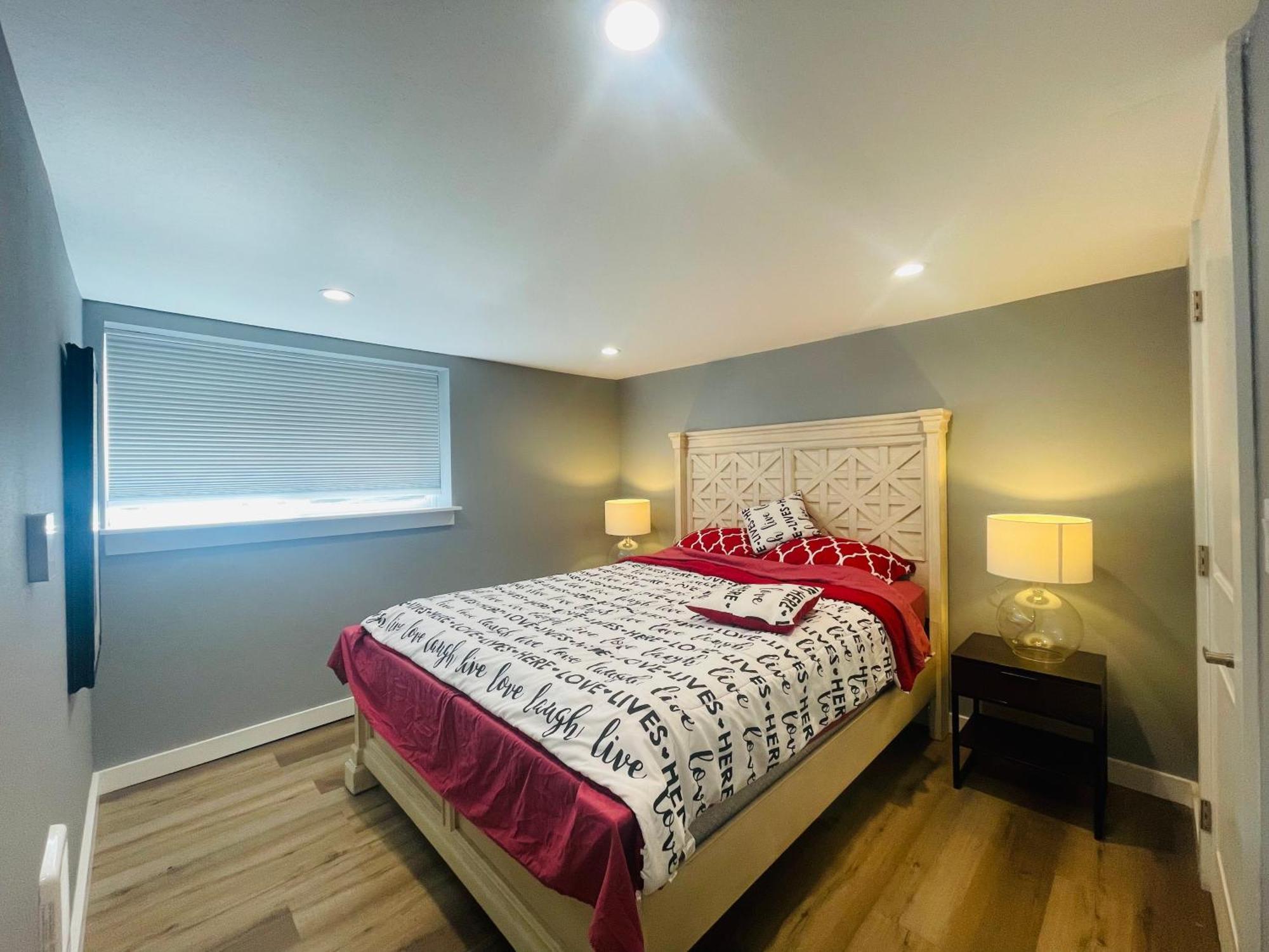 Green Lake 1St Line Home D Full Modern Remodeled Сиэтл Экстерьер фото